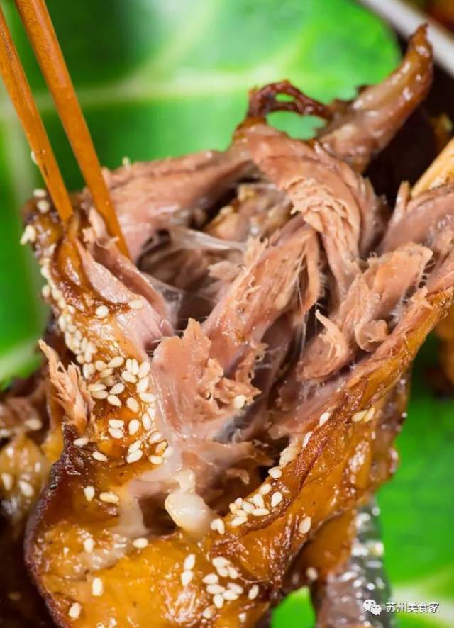 怎么切羊肉串的肉 d5e0f0ea0c4a48ed9b540ca5547acc45.jpeg