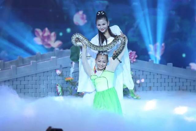是孩子们喜欢的光头强,也是当年的"翠花,上酸菜!"