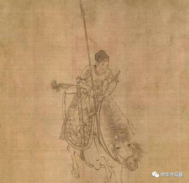 手持长枪的铁浮屠