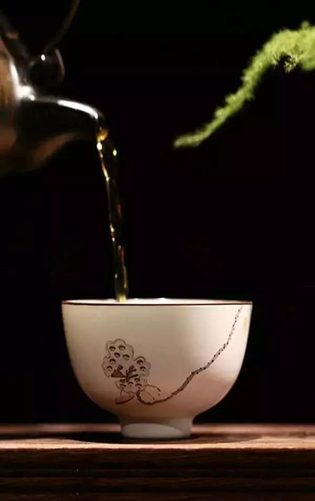 瓷颜茶语 ▏半盏清茶,观浮沉人生.
