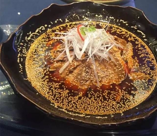 没吃过这10家老字号川菜馆,在成都的日子都白