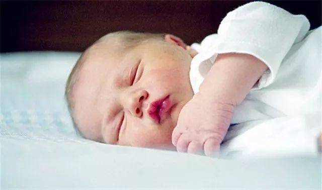 婴儿几个月不闹夜啊 6061c2809b4048ceba1efd5c32871dbd.jpeg