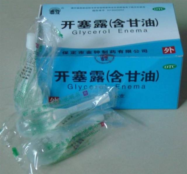 由于开塞露的主要成分是甘油(丙三醇)，所以对防止皮肤干裂有很明显的作