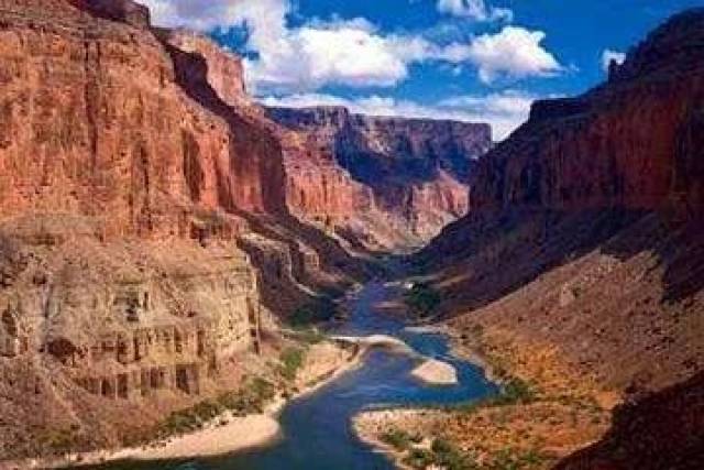 非洲十大世界之最--东非大裂谷