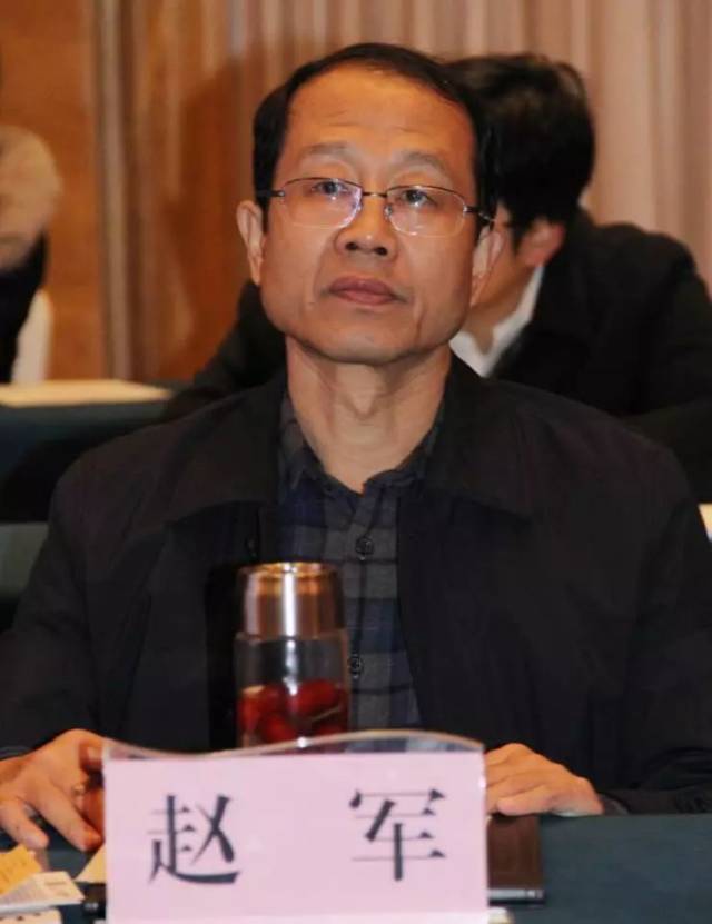 主任田和德,东营市归国华侨联合会主席赵军等领导亲切接见了参会嘉宾