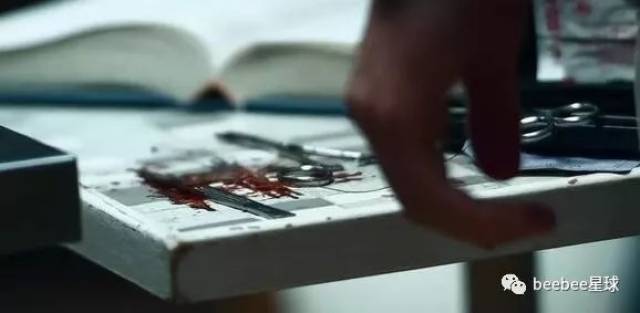 这个电影讲了一个14岁少女对恋童癖的复仇