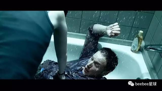 这个电影讲了一个14岁少女对恋童癖的复仇