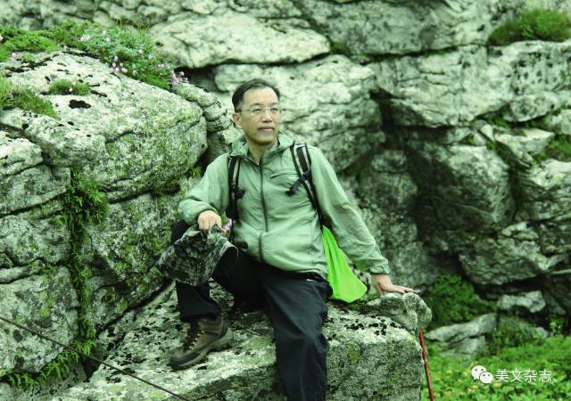 胡松涛河南省西平县人.学者,作家.