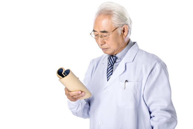 得了鼻炎就去做手术?空鼻症就像一把剑,悬在每