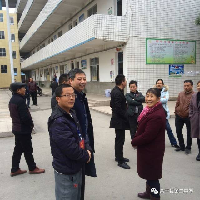 家校协作,续写华章-余干二中高三年级组家长开放日