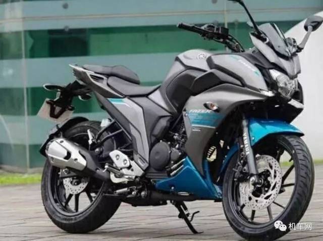 印度飞致250再升级,运动旅行版Fazer 250问世