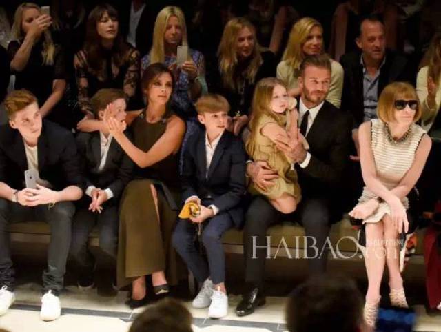 范冰冰弟弟范丞丞即将出道,颜值超高却被质疑整容…原来朴灿