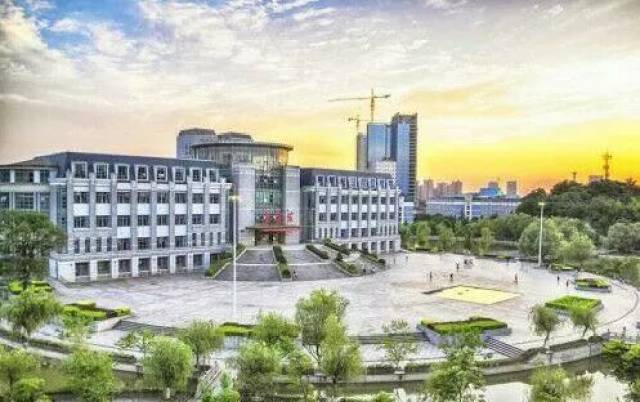 图书馆微信公众号佳稿有约