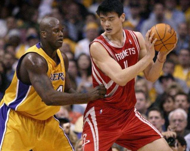 众球星眼中的姚明,杜兰特评价很走心,科比:他的