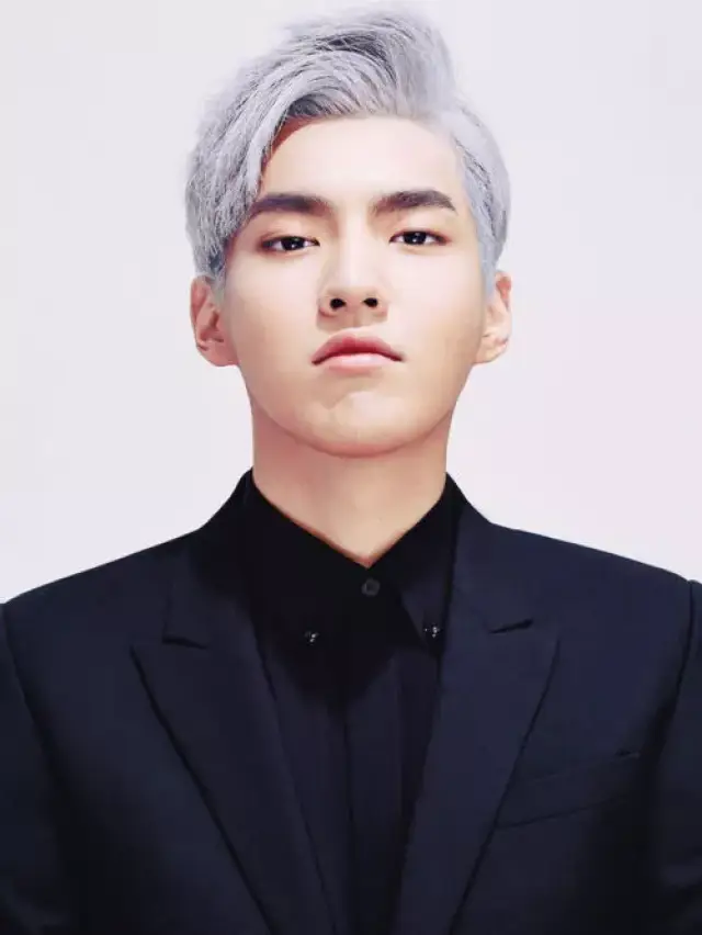 郭德纲弟子曹云金纹眉视频曝光,论男士纹眉的