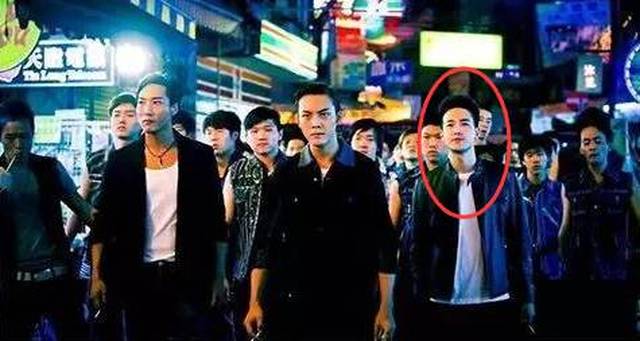 范冰冰弟弟范丞丞即将出道，颜值超高却被质疑整容…原来朴灿