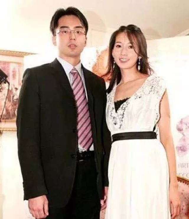 范冰冰弟弟范丞丞即将出道,颜值超高却被质疑整容…原来朴灿