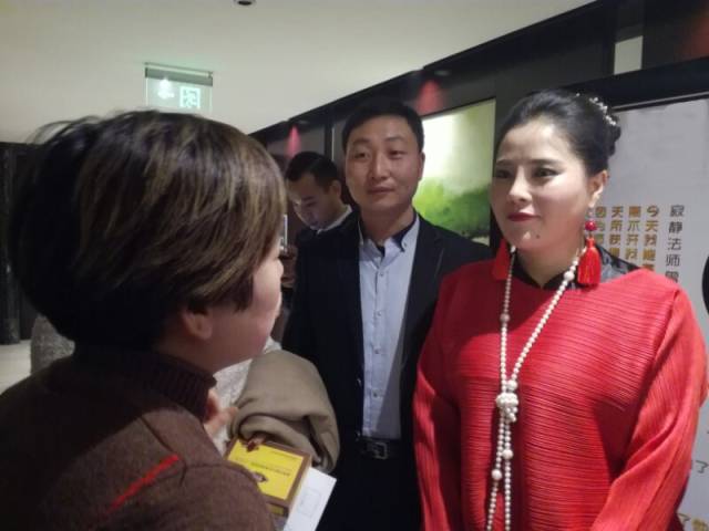 世界无限元宝网页游戏私服教练许竞之郑州开讲 全脑潜能开发启迪智慧