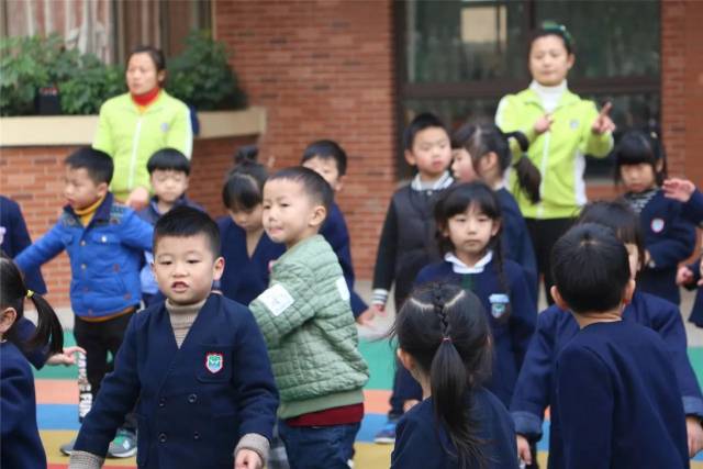 尊德天城伟才幼儿园 | 幼儿早操律动比赛