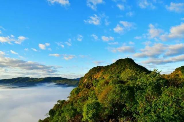 全域旅游|冬季,到宁洱看日出观云海