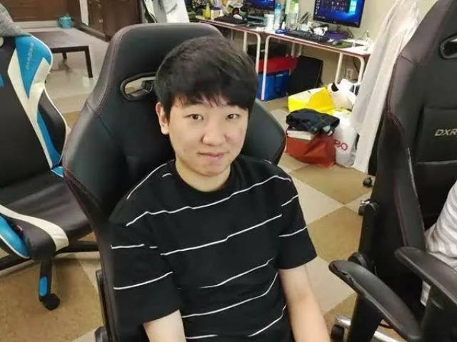 拳头韩国处罚龙珠战队选手Khan100万韩元,不