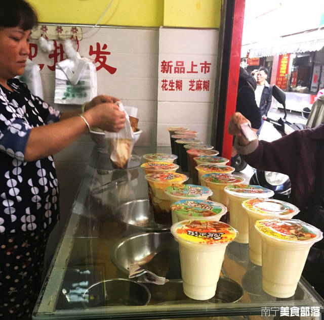 谷米香是红糖甜品的槐花店,有豆腐花,芝麻糊,传统粉等,单卖也一家稠图片