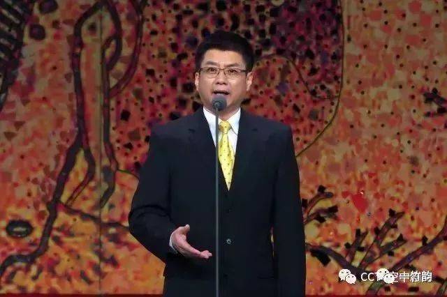 剧目选取以传统经典唱段为主,既彰显了传统魅力,又展现了流派特点.