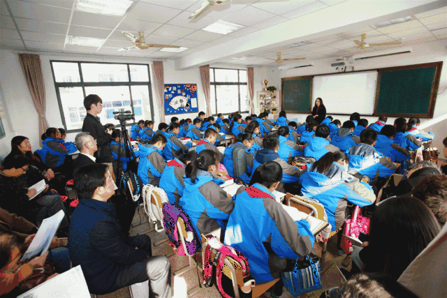 【校园动态】30年岁月,30个春秋,你最美的样子我都有——松江七中三十