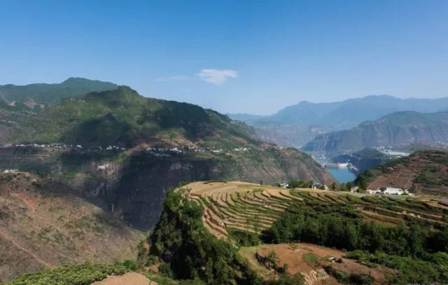 雷波县人口_六一圆梦行动走进凉山雷波