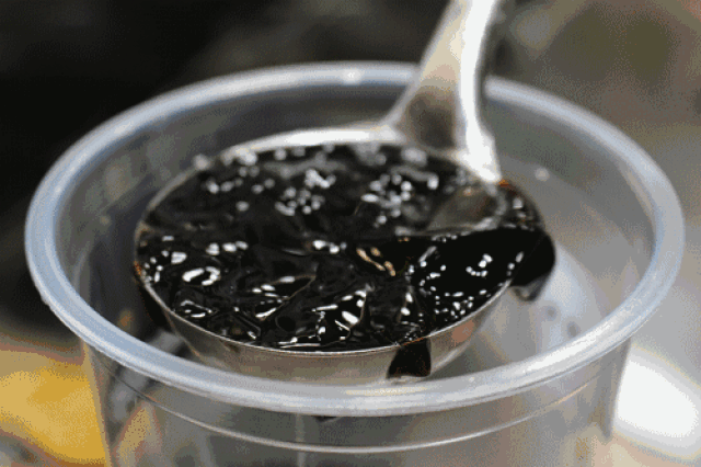 能打折:你长这么可爱是喝奶茶长大的吗?——凯蒂兔