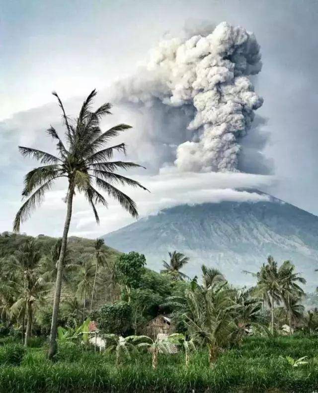 火山喷发期间,我们错过的巴厘岛美炸了!