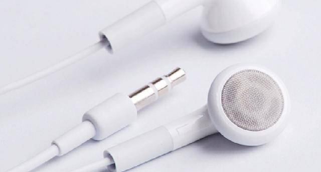 毛巾生锈怎么办 302ead707f9346c883bb02425a4e50c7.jpeg