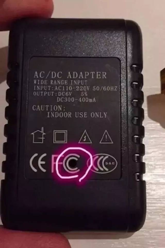 退房时看一眼插头,情侣吓飞魂!酒店N种"被偷拍