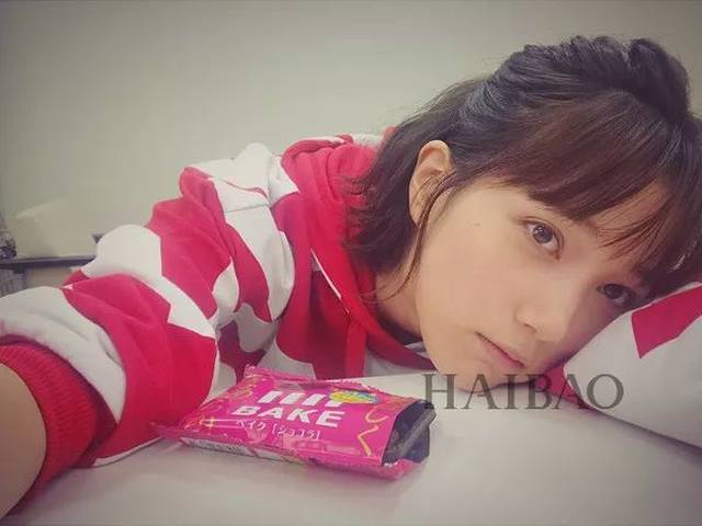 尬评| 说她演技比郑爽黄圣依都尴尬?不过你可能