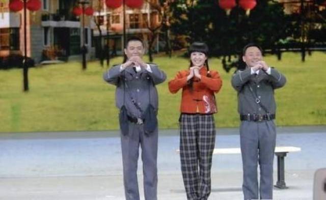 连上12年春晚,专演警察,小保安?"钉子户"孙涛:我骄傲!