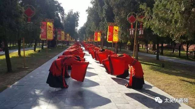 万名女性《礼仪之邦》汉服手语舞挑战吉尼斯纪