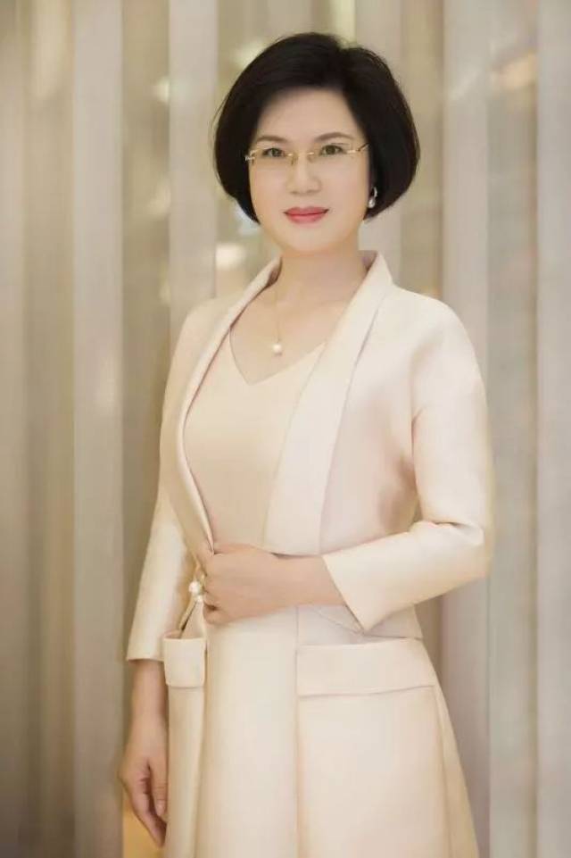 朱琼:女人在不断追求中绽放魅力_手机搜狐网