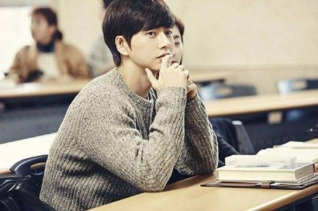 只愿意一棵树上吊死的三大痴心男,分手好几年