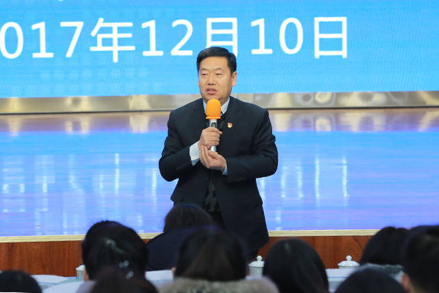 潍坊峡山实验初中:山东省互联网+教师专业发