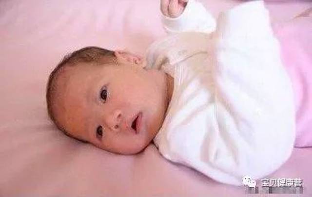 婴儿头左右晃怎么回事 2e61500dea6e4242b7bce6d6cd2cdaf2.jpeg