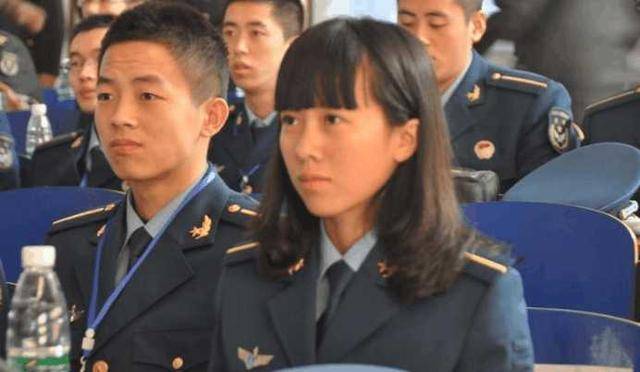 军校毕业是什么职务图片