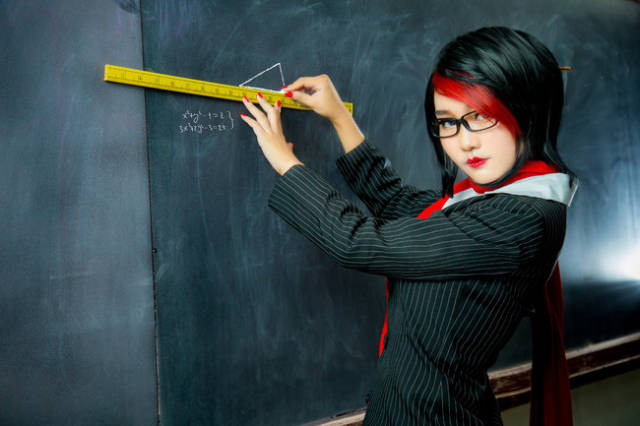 性感教室 黑丝无双剑姬 女校长英雄联盟 cosplay