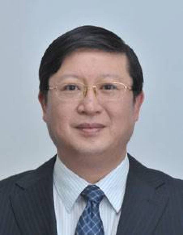 周嘉郑莉书记欢迎周嘉同志担任新一届院长,感谢房敏院长为医院的建设