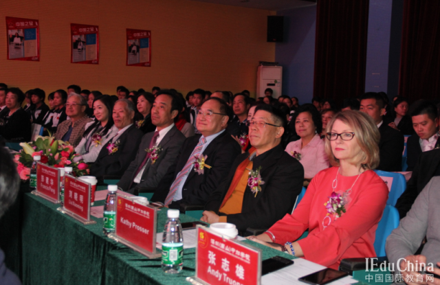 深圳(南山)中加学校建校十五周年庆隆重举行