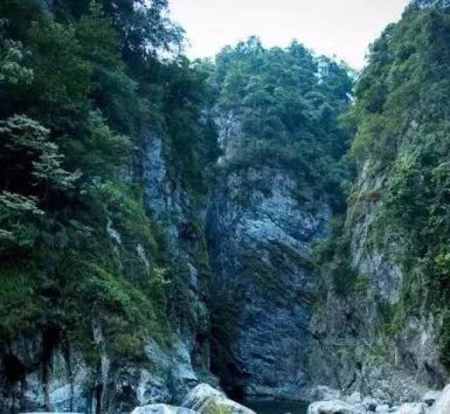 怀化大峡谷