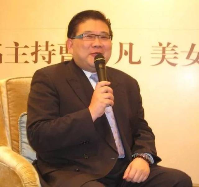 薇资讯}《金星秀》停播4个月,金星揪出幕后贱