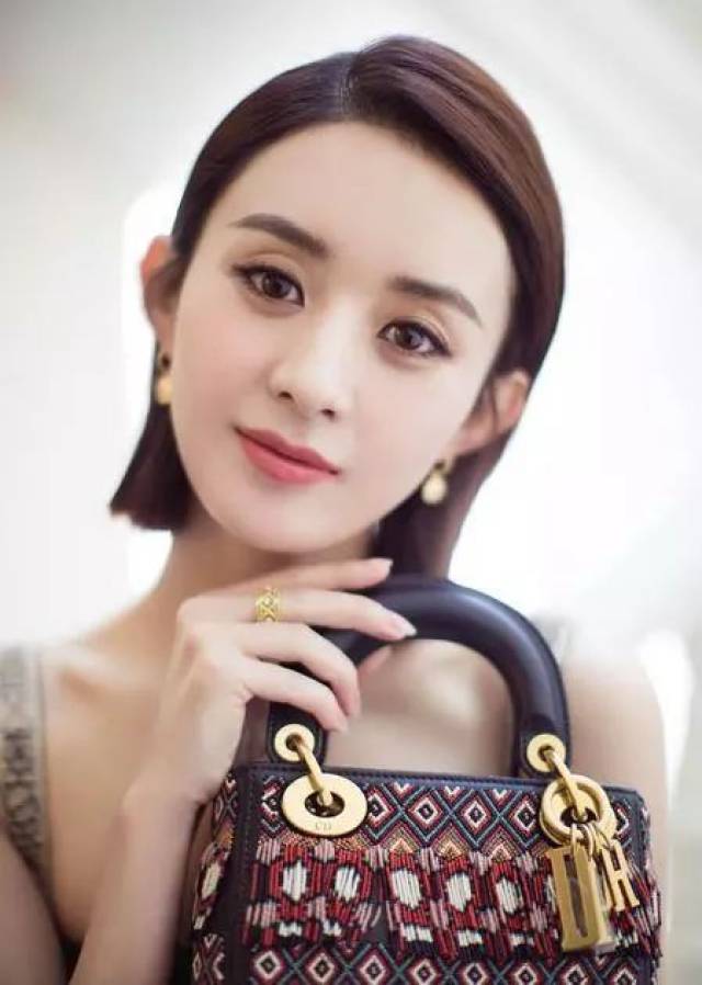 赵丽颖"截断式眼妆"简直是肿眼泡的福音!