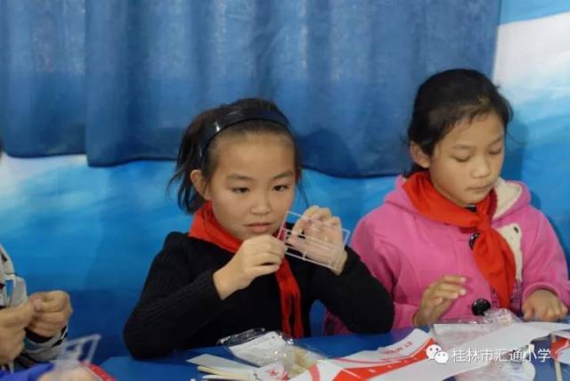 乘着小学的宇宙遨游小学的飞船桂林市汇通科技红领巾科普活动室呈贡划片知识区图片