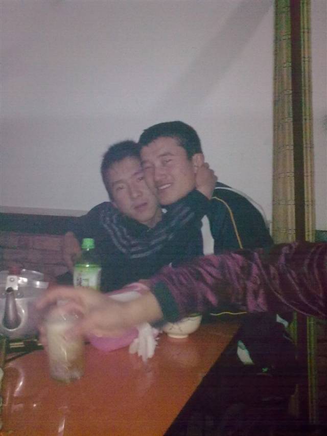 文刂九日那未成年的十八年是个不良少年