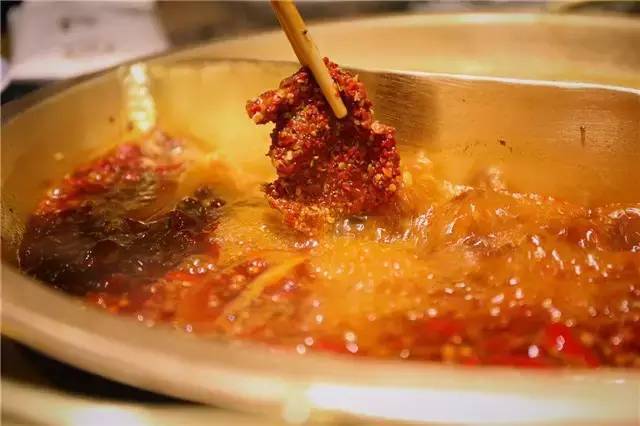 瘦不了!自助火锅+干锅烧烤随便吃!钻石城这家火锅店太疯狂,快